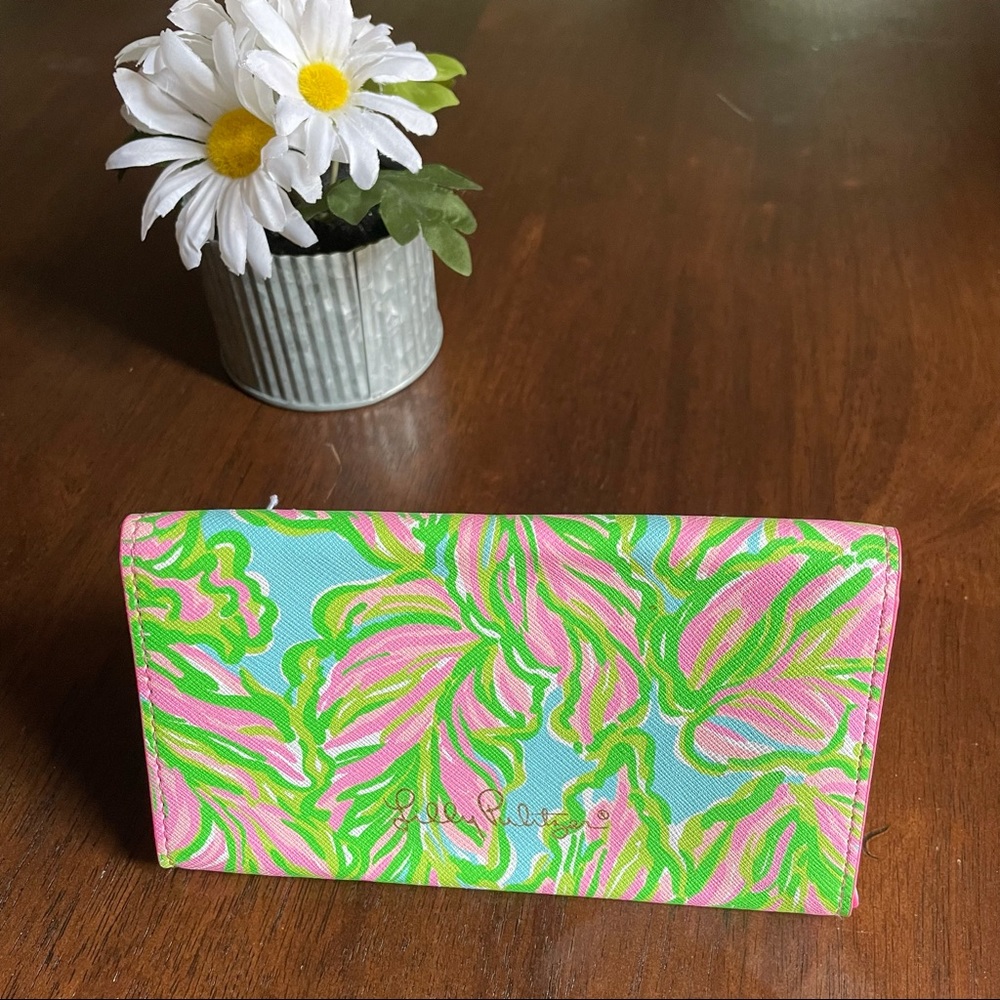 Lilly Pulitzer Sunglasses Case Blue Pink Green Nwt - Picture 2 of 7